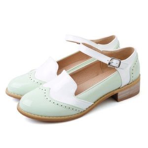 Retro green/ white Mary Jane